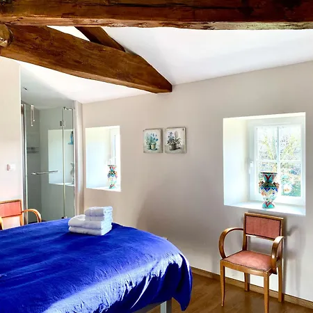 招待所 Aux Agapanthes, D'hotes Charentaises De Charme Avec Piscine 3*