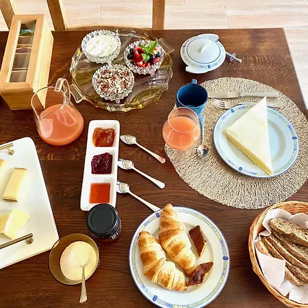 Aux Agapanthes, D'hotes Charentaises De Charme Avec Piscine Aumagne