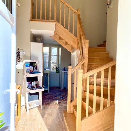 招待所 Aux Agapanthes, D'hotes Charentaises De Charme Avec Piscine Aumagne