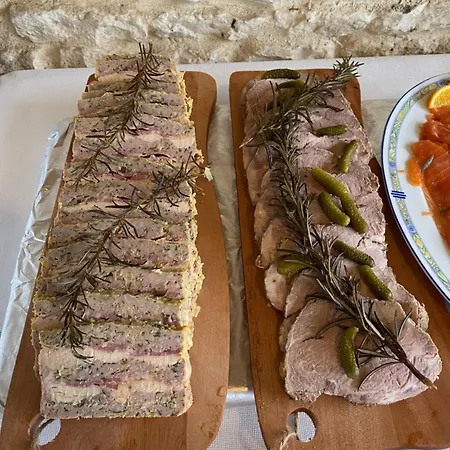 招待所 Aux Agapanthes, D'hotes Charentaises De Charme Avec Piscine